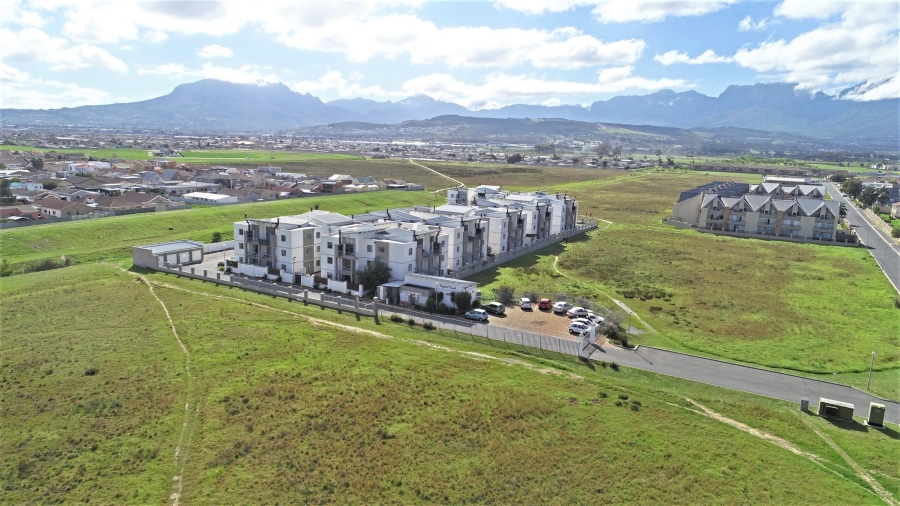 2 Bedroom Property for Sale in Gordons Bay Central Western Cape